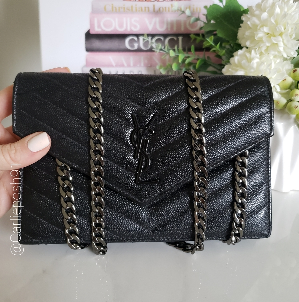 **SOLD** Authentic Pre-owned Yves Saint Laurent Envelope Cassandre - Picture 6 of 16